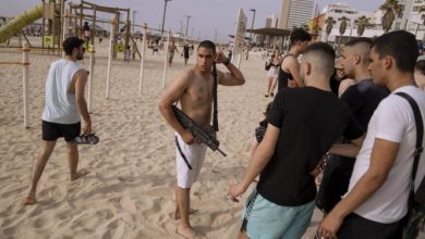 Photo of الحكومة الإسرائيلية تسعى لزيادة عدد حاملي السلاح بالشوارع