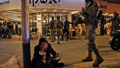Photo of قتلى ومصابون بهجوم مسلح بوسط مدينة تلابيب