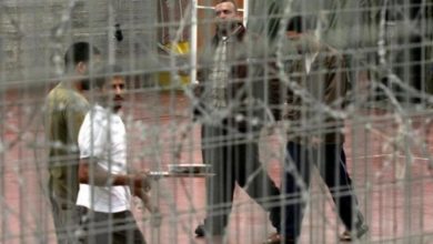 Photo of لليوم الـ121.. المعتقلون الإداريون يواصلون مقاطعة المحاكم الاسرائيلية