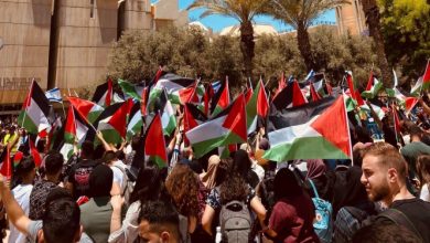 Photo of ليبرمان يسعى لتقليص ميزانية جامعة بن غوريون بسبب “رفع الأعلام الفلسطينية”