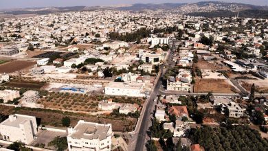 Photo of “الداخلية” توصي ببدء المعاملات والاجراءات للإعلان عن كَفر قرع مدينة
