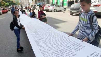 Photo of بطول 100 متر.. تسليم رسالة لـ”الصليب الأحمر” بغزة حول معاناة الأسرى