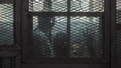 Photo of محكمة مصرية تقضي بإعدام 10 معارضين بتهمة “الإرهاب”