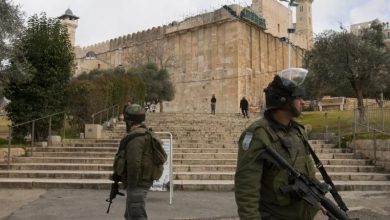 Photo of لليوم الرابع.. الاحتلال يمنع إدخال مياه الشرب للمسجد الإبراهيمي
