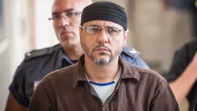 Photo of إدارة السجون الاحتلال الاسرائيلية تعزل الأسير عبدالله البرغوثي