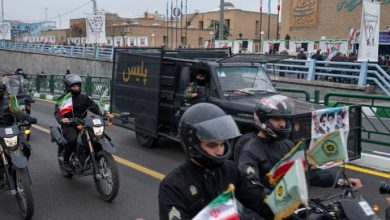 Photo of إيران تعلن اعتقال “جواسيس” للموساد الإسرائيلي “كانوا بصدد الإعداد لاغتيال علماء نوويين”