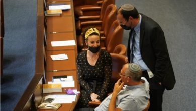 Photo of تفكك الحكومة تدريجيا: عضو كنيست ثالث من “يمينا” يعتزم الانشقاق عنها