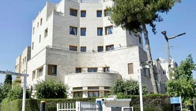 Photo of احتلال فوق احتلال.. تعرف على المنزل المسلوب الذي سيقيم به رئيس الوزراء الإسرائيلي الجديد؟