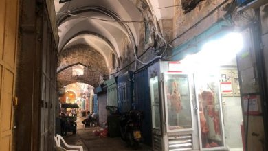 Photo of مشهد “سوق اللحامين” خاليًا يؤلم قلوب أصحاب المحال التجارية بالقدس