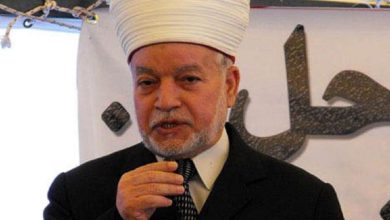 Photo of “المفتي” يدين اعتداء مستوطن على مسجد في القدس