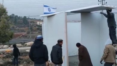 Photo of القفز بين التلال البؤر الاستيطانية.. من أكواخ متهالكة إلى مستوطنات تلتهم أرض الضفة