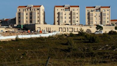 Photo of الاحتلال يسعى لتسهيل “صفقات بيع الأراضي” للمستوطنين