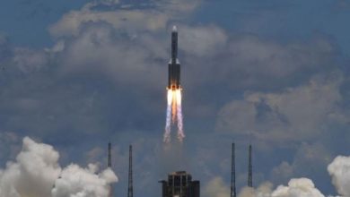 Photo of صاروخ صيني تائه يزن 21 طنا.. أين سيسقط؟