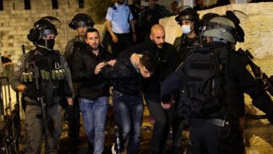 Photo of الاحتلال يشن حملة اعتقالات ومداهمات بالضفة والقدس