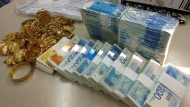 Photo of الشرطة الإسرائيلية تعتقل 13 شخصا بشبهات الابتزاز