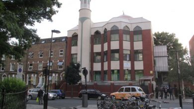 Photo of تفاصيل مقلقة.. أول استطلاع يكشف حجم الاعتداءات على المساجد في بريطانيا بدافع الكراهية