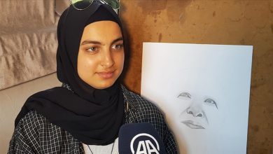 Photo of زينة.. لبنانية تتغلب على الصمم بالرسم