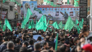 Photo of حماس تدعو السلطة للتوقف عن بيع الوهم والتخلي عن نهج التسوية