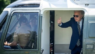 Photo of شاب أمريكي يصرخ في بايدن ويتهمه بسرقة الانتخابات