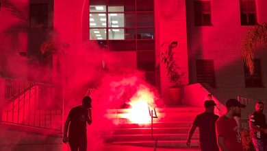 Photo of أم الفحم: تعرض مبنى بلدية أم الفحم للاعتداء