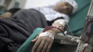 Photo of الصحة بغزة تحذر من توقف الخدمات وكارثة إنسانية جراء العدوان