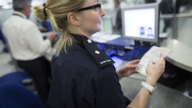 Photo of معهد: بريطانيا تحوّل المسلمين إلى “مواطنين من الدرجة الثانية”