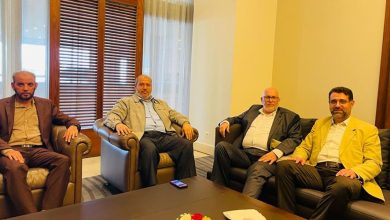 Photo of وفد من “حماس” يصل الجزائر