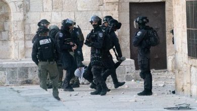 Photo of الاحتلال يعتقل 8 فلسطينيين من المسجد الأقصى ومحيطه