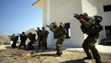 Photo of تدريب عسكري إسرائيلي على امتداد الحدود مع لبنان