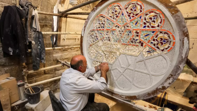 Photo of “شبابيك النور”.. عمل فني عن نوافذ المسجد الأقصى وصناعتها