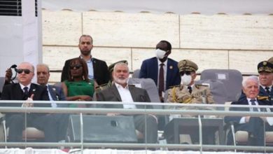 Photo of وفد حماس برئاسة هنية يصل الجزائر للمشاركة في الحوارات الوطنية