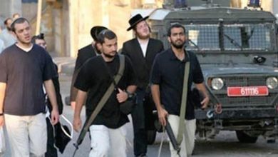 Photo of حقوقيون إسرائيليون: المستوطنون والجنود وجهان لعملة واحدة