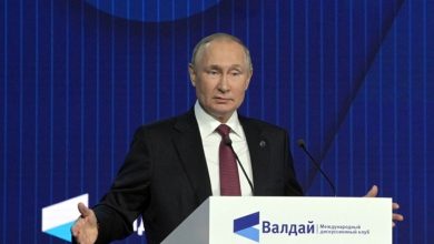 Photo of “واشنطن بوست”: بوتين يقيم “تحالفا صعبا” مع السعودية وإيران لمصلحته