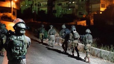 Photo of الاحتلال يأخذ قياسات منزل منفذ عملية الخليل تمهيدًا لهدمه