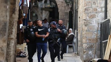 Photo of سلطات الاحتلال تفرج عن مقدسيين وفحماويين.. اعتقلتهم الأربعاء في المسجد الأقصى