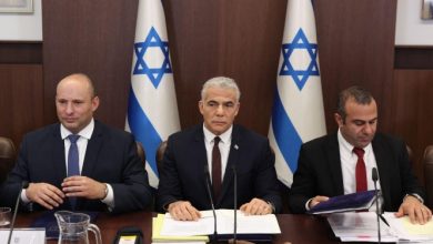 Photo of في الجلسة الأخيرة لحكومته.. لبيد: سنعود لهذه الغرفة بأسرع مما تعتقدون