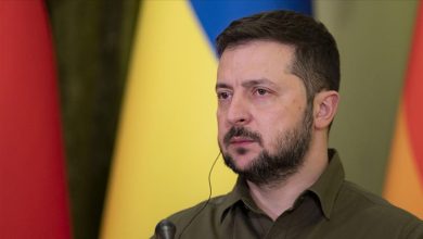 Photo of زيلينسكي يتهم روسيا بارتكاب جرائم حرب في خيرسون