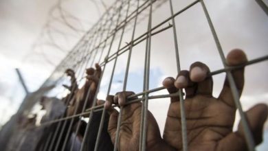 Photo of أوضاع سيئة يعيشها الأسرى في مركز توقيف “عتصيون”