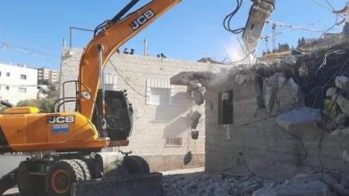 Photo of جرافات الاحتلال تهدم منزلا قيد الانشاء غرب سلفيت
