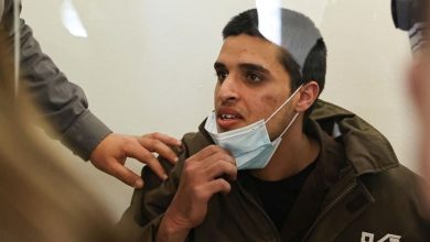 Photo of عائلة الأسير أحمد مناصرة تطلق صرخة لإنقاذه من العزل الانفرادي