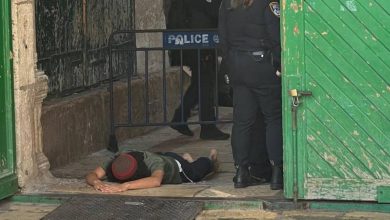 Photo of عشرات المستوطنين يجدّدون اقتحامهم للأقصى