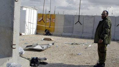 Photo of لإنشاء “عائق أرضي يُحسّن الدفاع”.. الجيش الاسرائيلي يطلق عملية لتفكيك معبر كارني شرق غزة