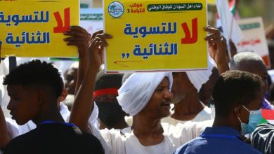 Photo of السودان: توقيع الاتفاق الإطاري بين “الحرية والتغيير” والعسكر لإنهاء الانقلاب
