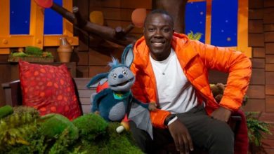 Photo of مذيع ألماني يُفصل من عمله بعد مشاركته في مسيرة ضد الاستيطان