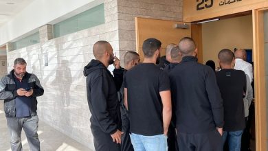 Photo of اعتُقلوا في هبة الكرامة.. اللد: أحكام بالسجن 3 أعوام لمحمد حسونة و18 شهرا لمحمد العاوور