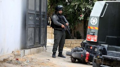 Photo of أسرى سجن عوفر يُصعّدون خطواتهم احتجاجًا على الإهمال الطبي