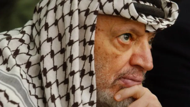 Photo of وثائق بريطانية: بوش أمر المخابرات الأمريكية بالبحث عن بديل لعرفات