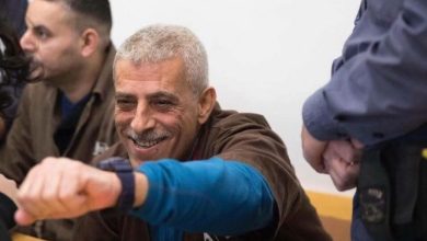 Photo of شؤون الأسرى والمحررين: الوضع الصحي للأسير وليد دقة مقلق وغير مستقر