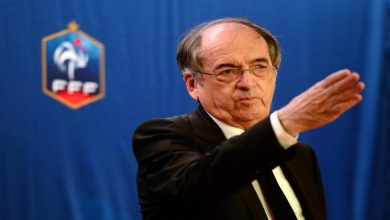 Photo of وكيلة أعمال توجه اتهامات “جنسية” مباشرة لرئيس الاتحاد الفرنسي لكرة القدم