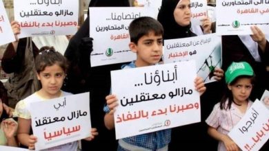 Photo of لجنة أهالي المعتقلين: 374 انتهاكًا لأجهزة السلطة خلال الشهر المنصرم